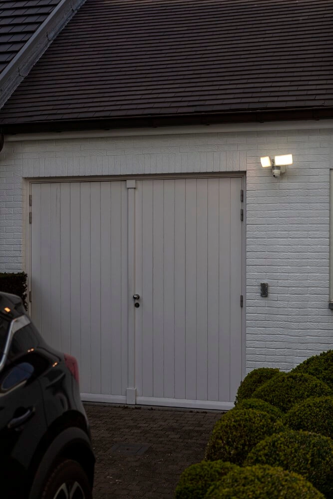 Design wandlamp Libra wit met camera Lutec 6939412013985