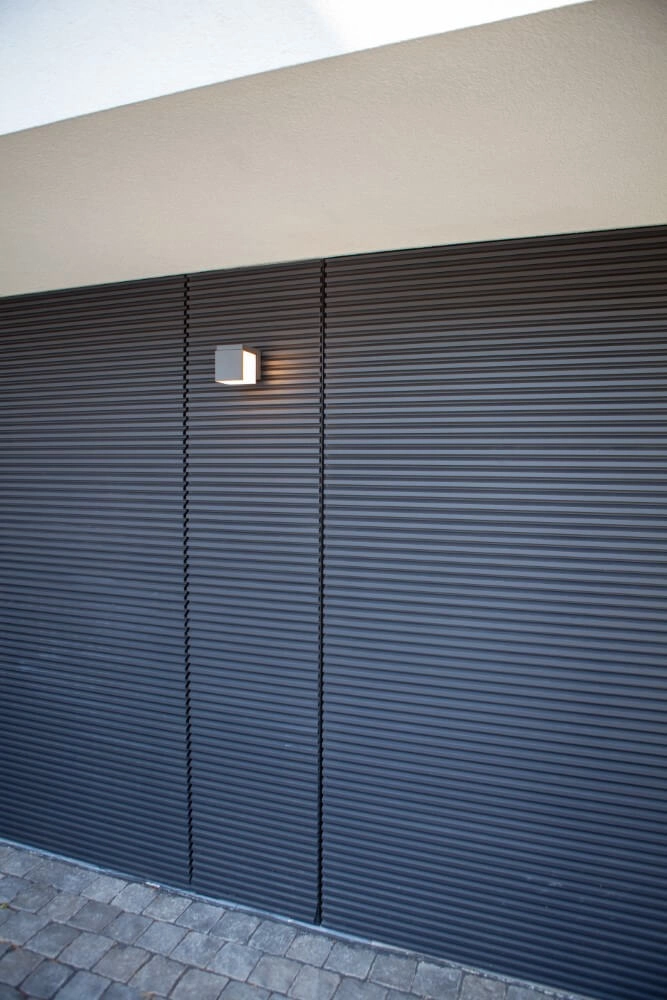 Zwarte design wandlamp Cuba enkel Lutec 6939412011578