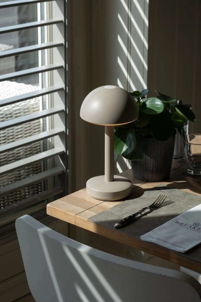 Oplaadbare tafellamp Bug Beige Humble 7446023313322