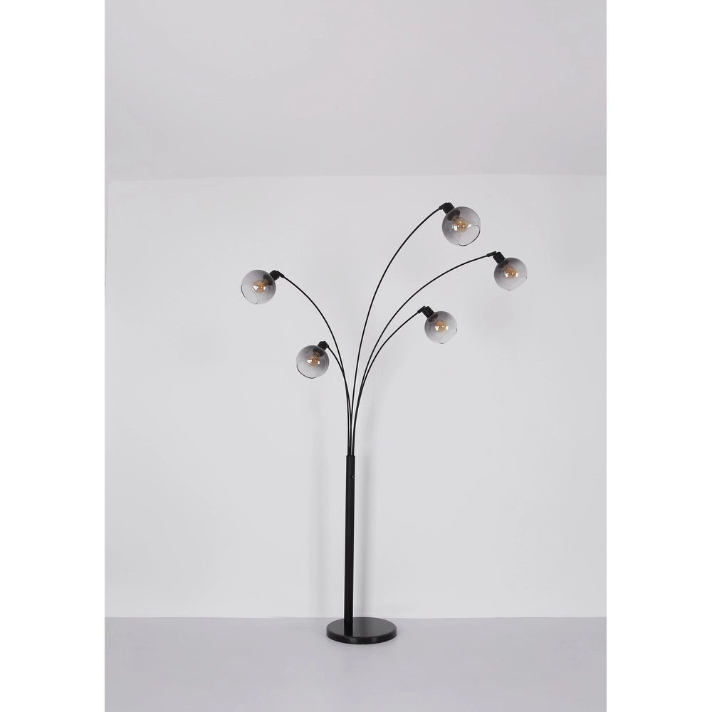 Vloerlamp Seymour zwart Globo 9007371457229