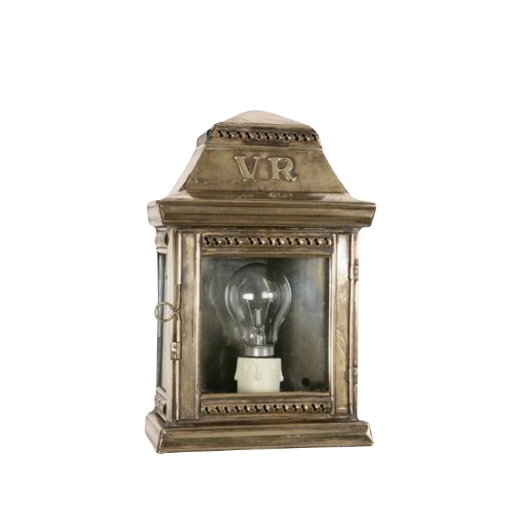 Vlakke buitenlamp Stable landelijk - antiek koper (ANT) Limehouse 8716803506558