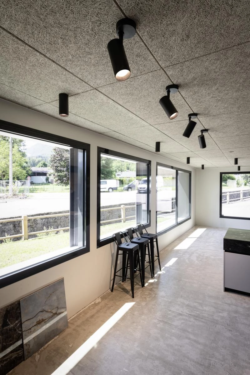 Opbouwspot Numinos XL cilinder zwart 3000K - 60gr SLV 4024163260992