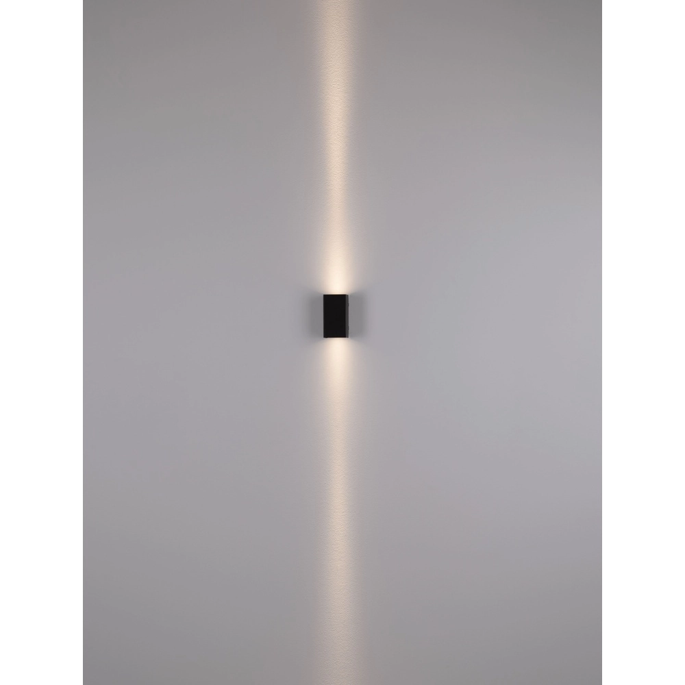 Opbouwspot Elio antraciet 7cm Lyora 5212017476593