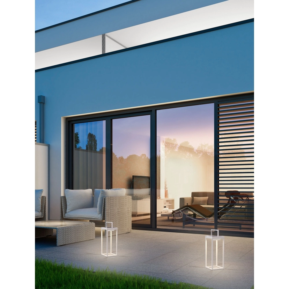 Strakke tafellamp Tegolo wit solar Lyora 5212017478849