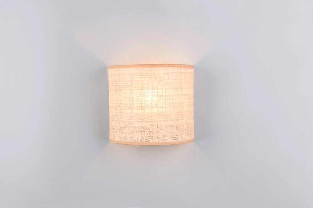 Crème wandlamp Aimee met schakelaar Trio 4017807637328