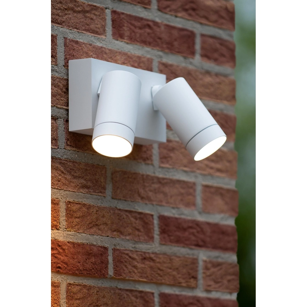 Wandspot Taylor IP54 dubbel met sensor wit Lucide 5411212092724