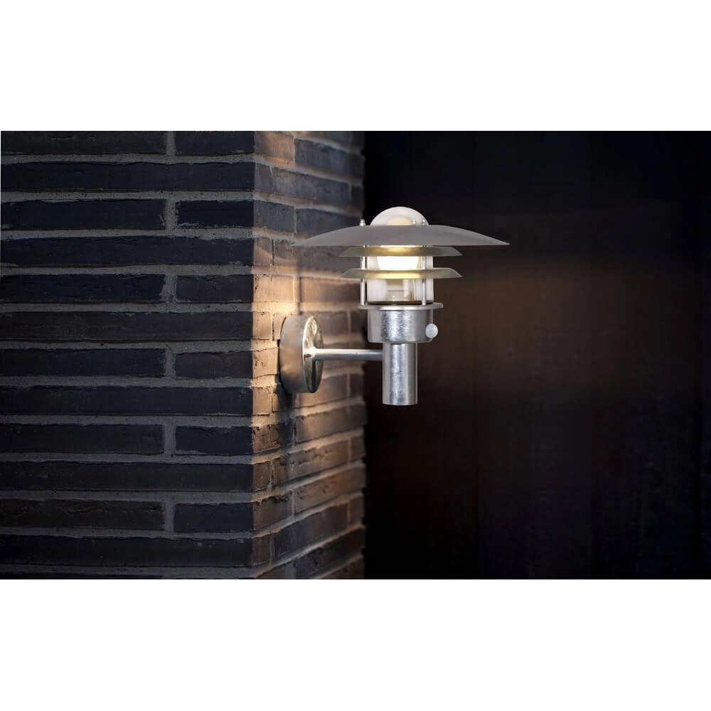 Muurlamp Lonstrup zink up met sensor Nordlux 5701581278073