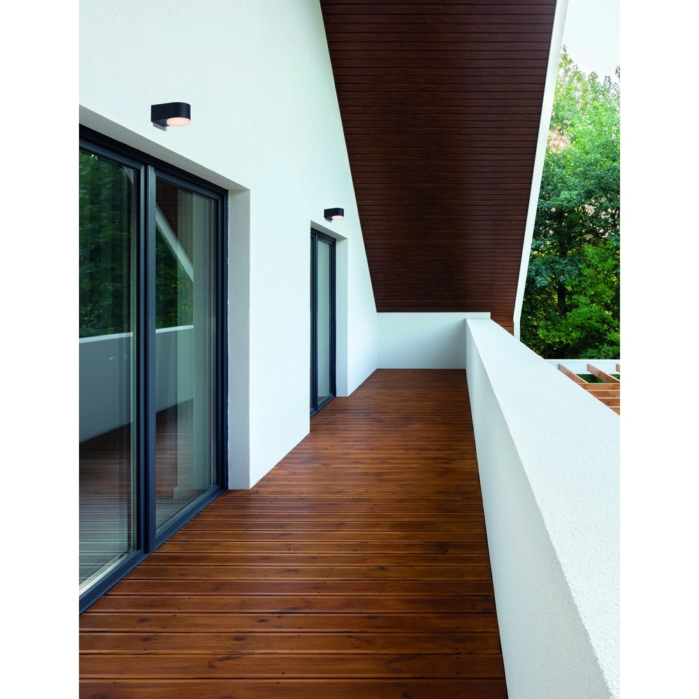 Strakke wandlamp Nus zwart enkel Lyora 5212017425942