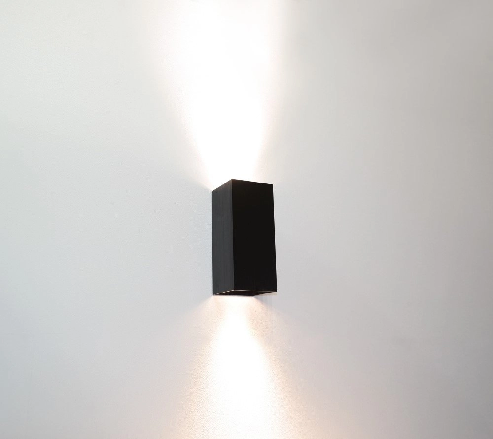 Vierkante up- & downlighter Dante2 zwart