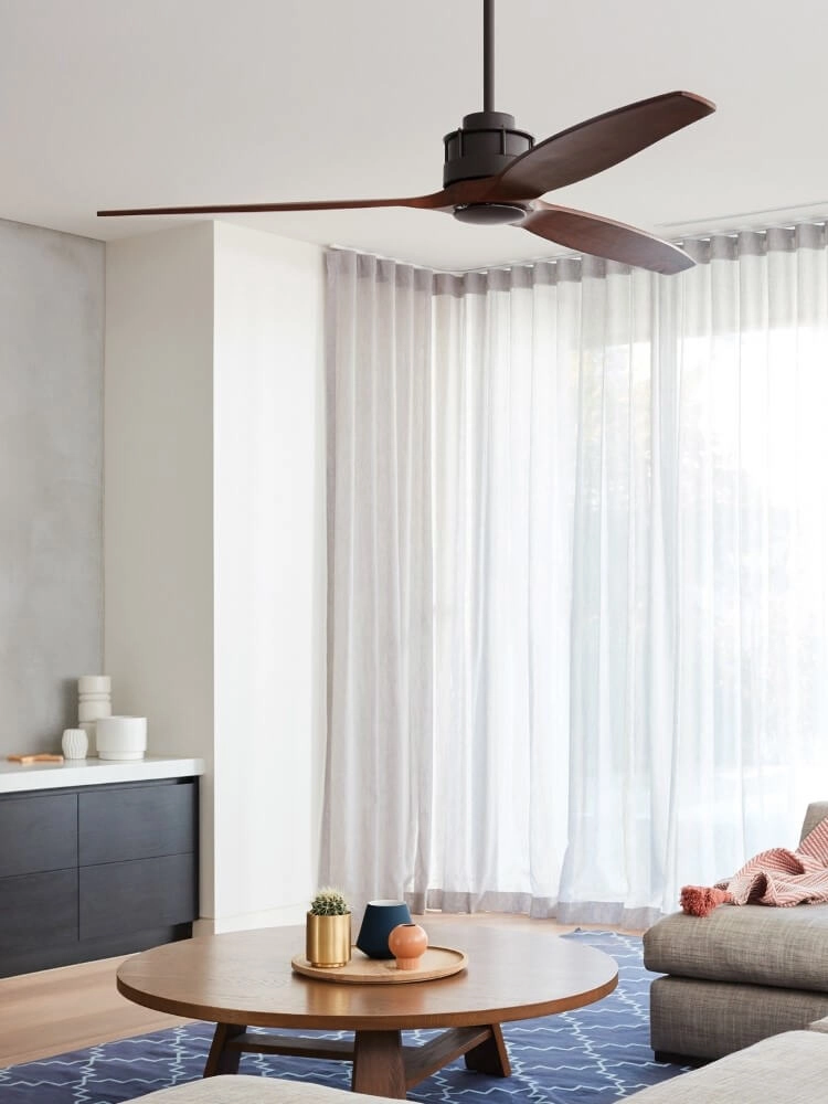 Houten plafondventilator met brons Airfusion Akmani Ø 152cm Beacon 9333509103998