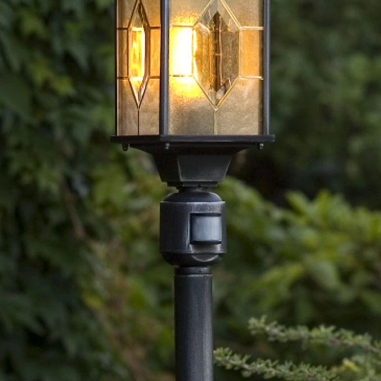 Buitenlamp Milano met bewegingssensor KonstSmide 7318302497590