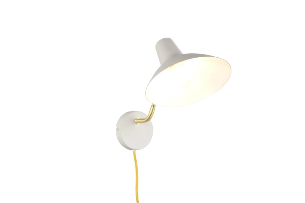 Lees wandlamp Traveller wit Trio 4017807613766