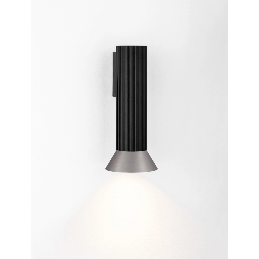 Wandspot Luvia zwart met brons Lyora 5212017475565