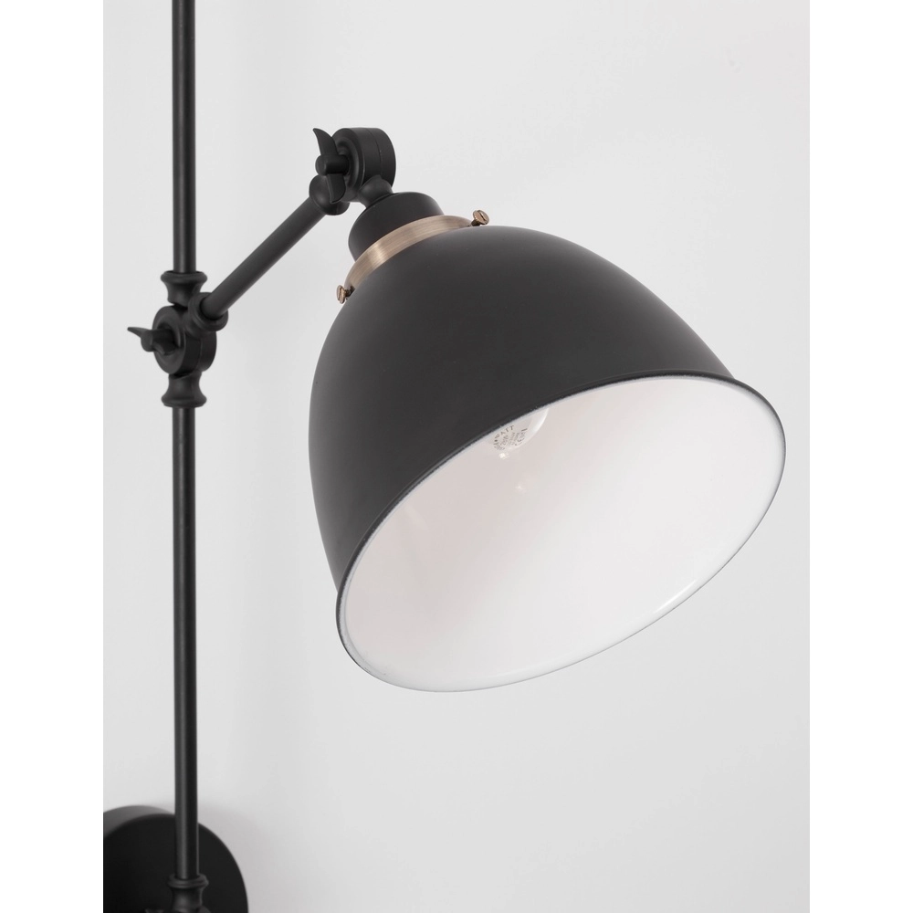 Wandlamp Virgo zwart Lyora 5212017420725
