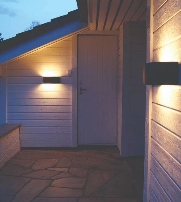 Moderne wandlamp City Highlight Up - Down zwart Franssen 7042891200087