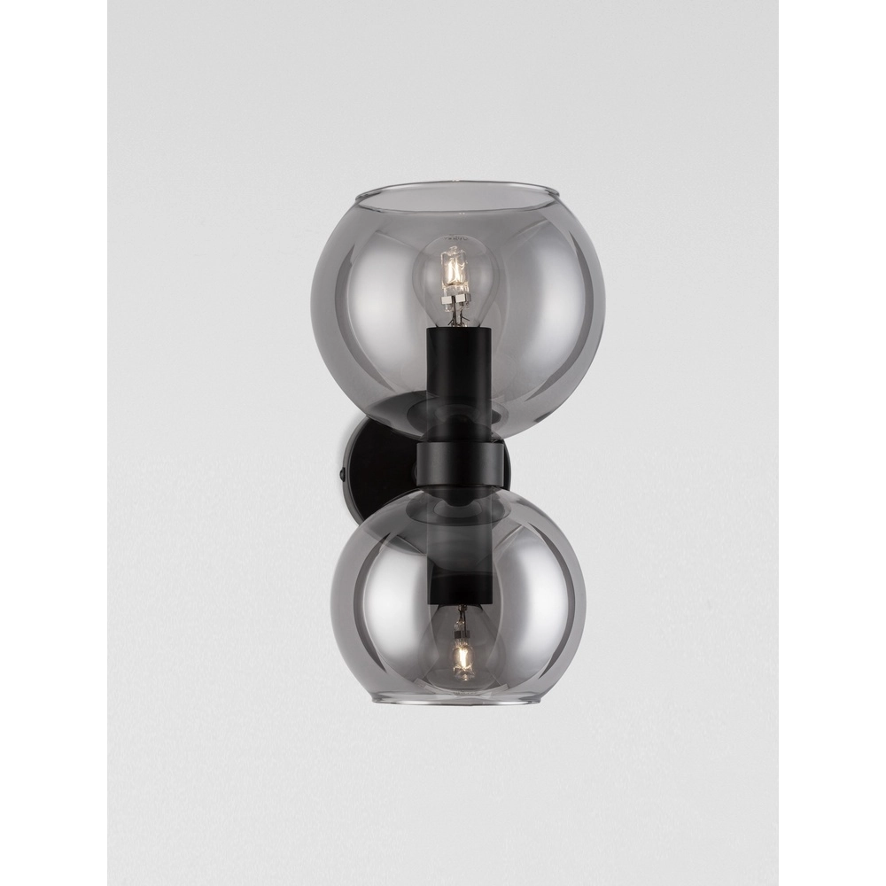 Wandlamp Palmer zwart met smoke glas Lyora 5212017430939