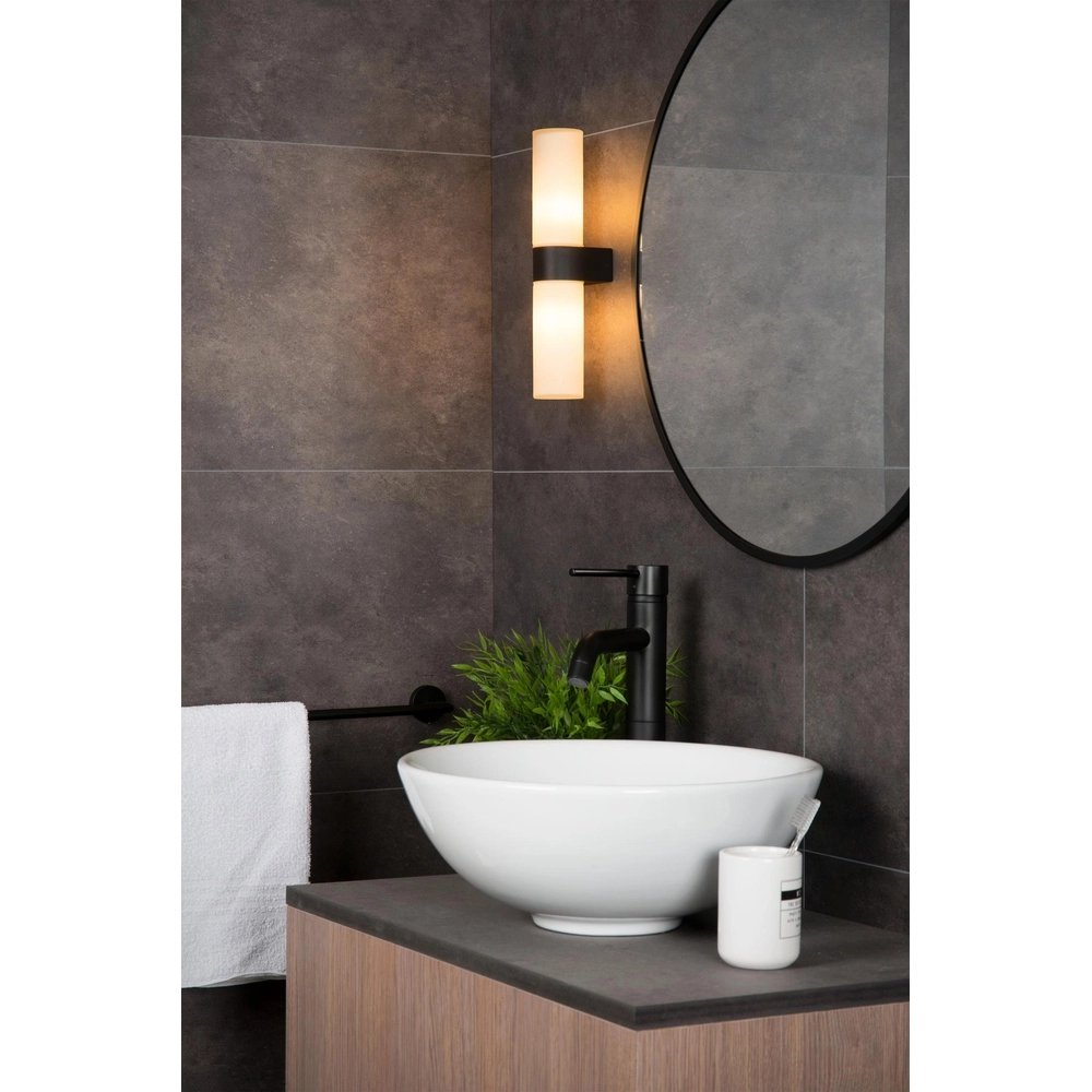 Design wandlamp Jesse dubbel IP44 geschikt voor badkamer Lucide 5411212040411