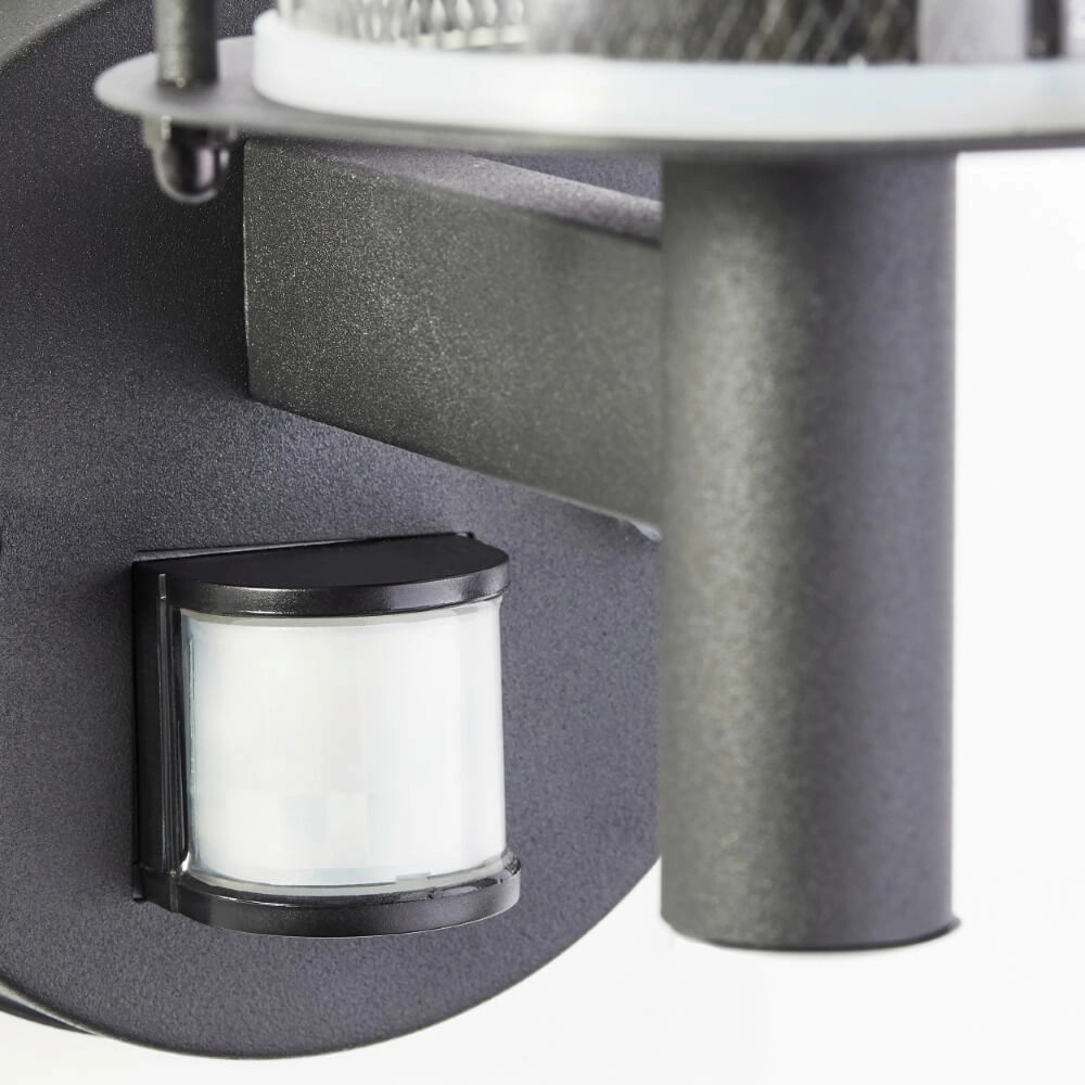 Zwarte buitenlamp Detroit met sensor Brilliant 4004353403224