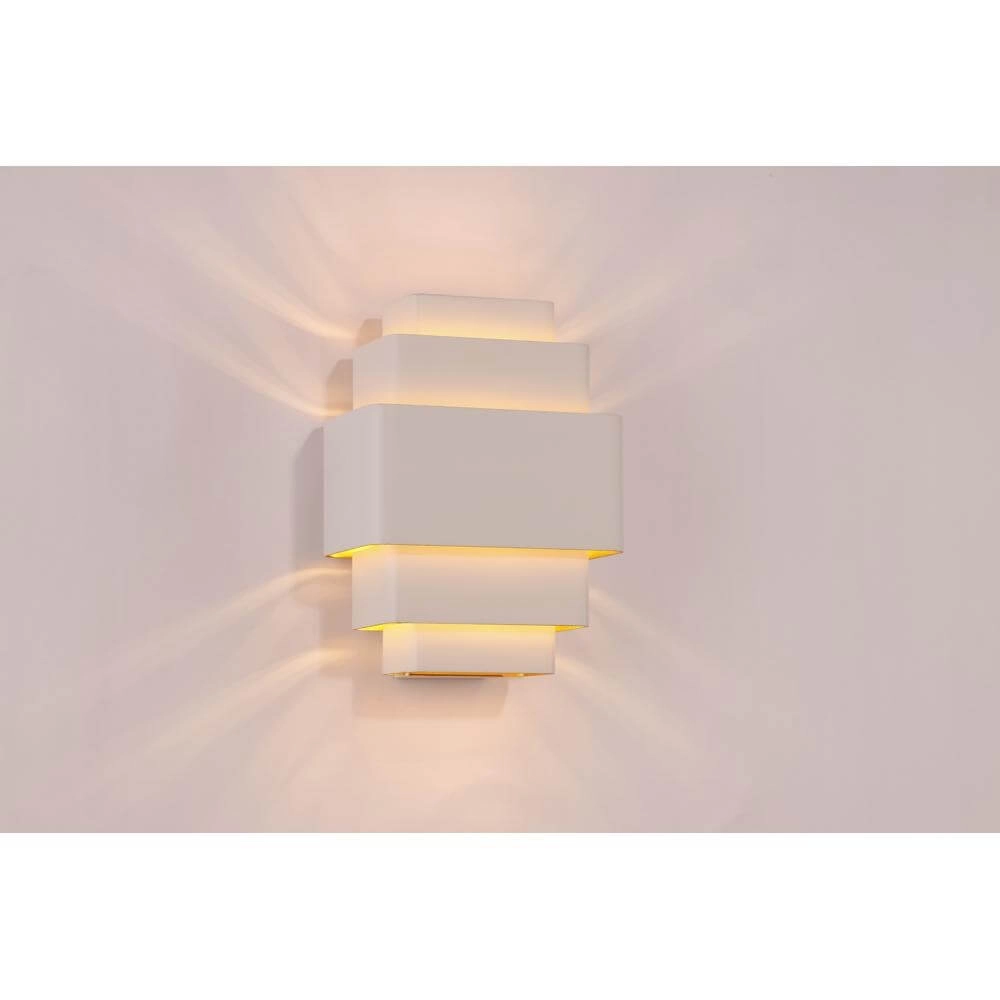 Design wandlamp Layers wit met gouden binnenkant Design wandlamp Layers wit met gouden binnenkant