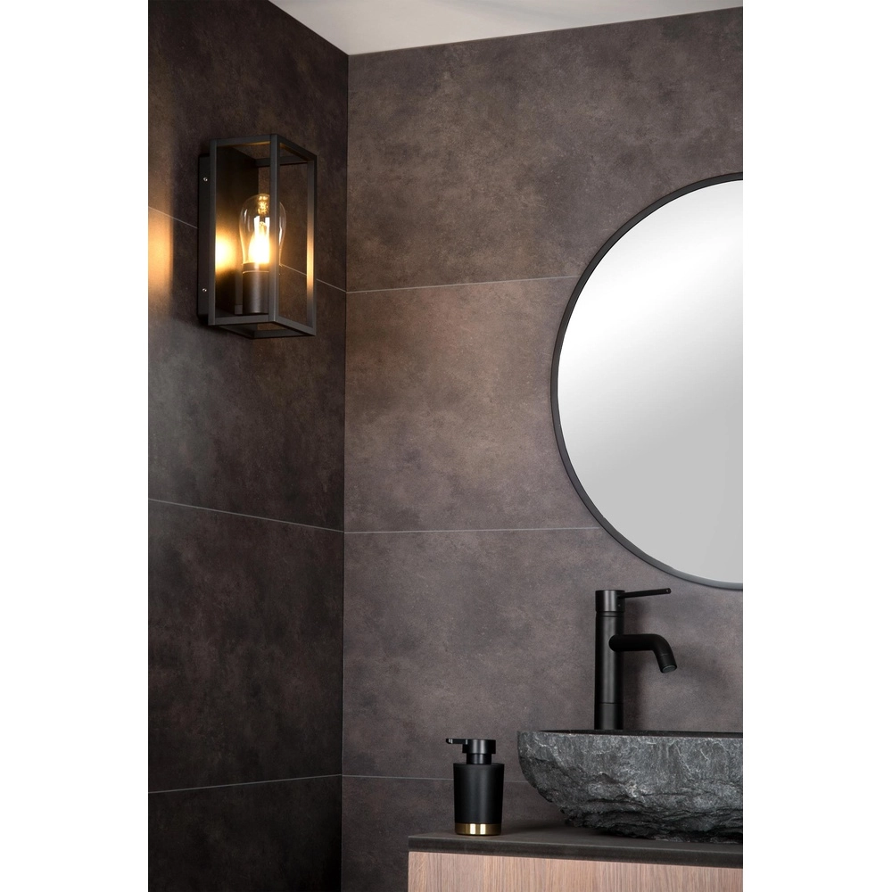 Zwarte wandlamp Carlyn enkel badkamer IP54 Lucide 5411212271723