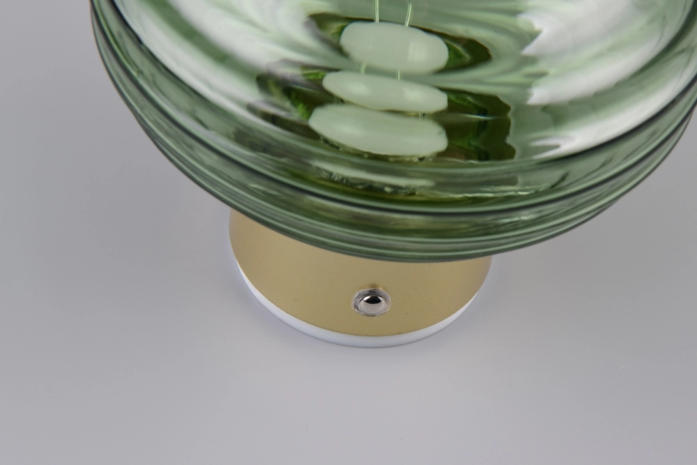 Wandlamp Earl groen glas oplaadbaar Trio 4017807643459