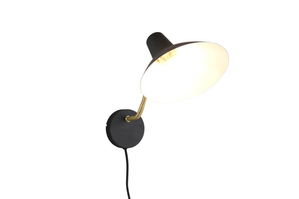 Lees wandlamp Traveller zwart Trio 4017807613759