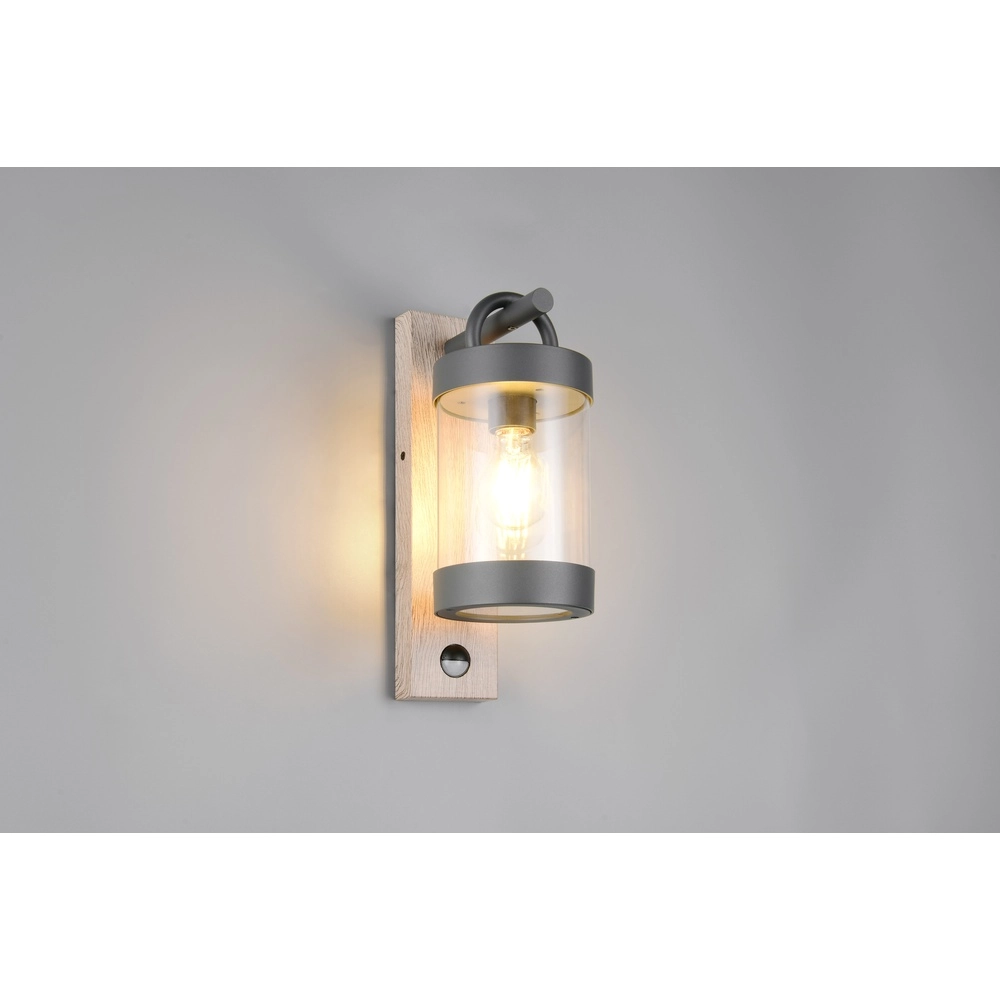 Wandlamp Sambesi grijs met hout en sensor Trio 4017807647600