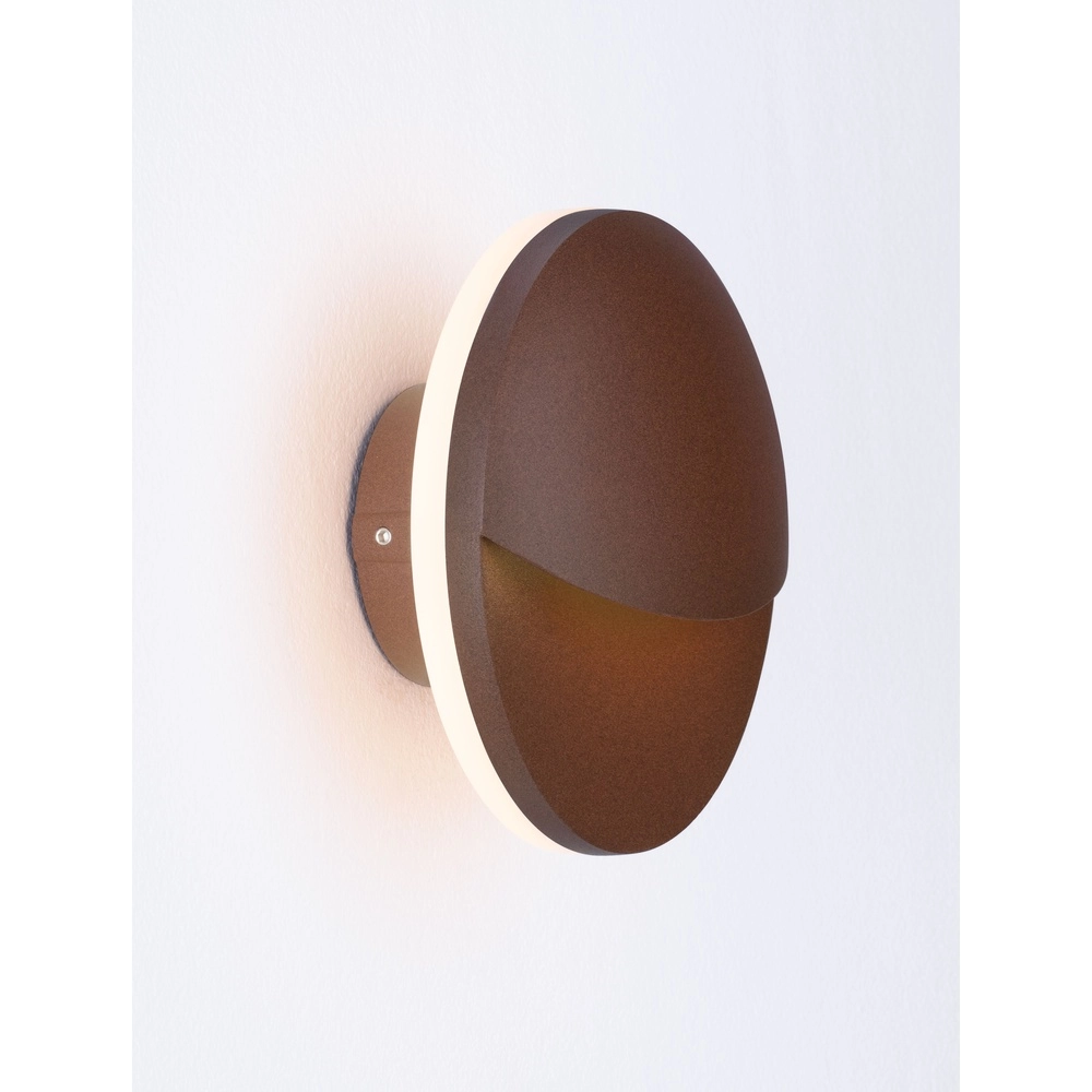 Strakke wandlamp Pan roestbruin Strakke wandlamp Pan roestbruin