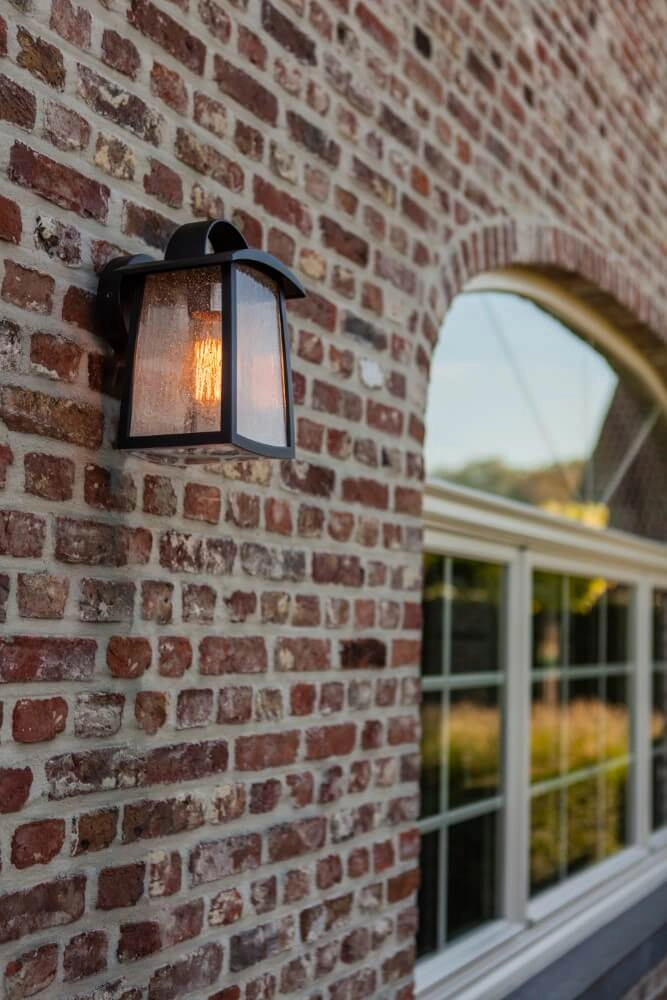 Zwarte wandlamp Kelsey glasstructuur Lutec 6939412047614