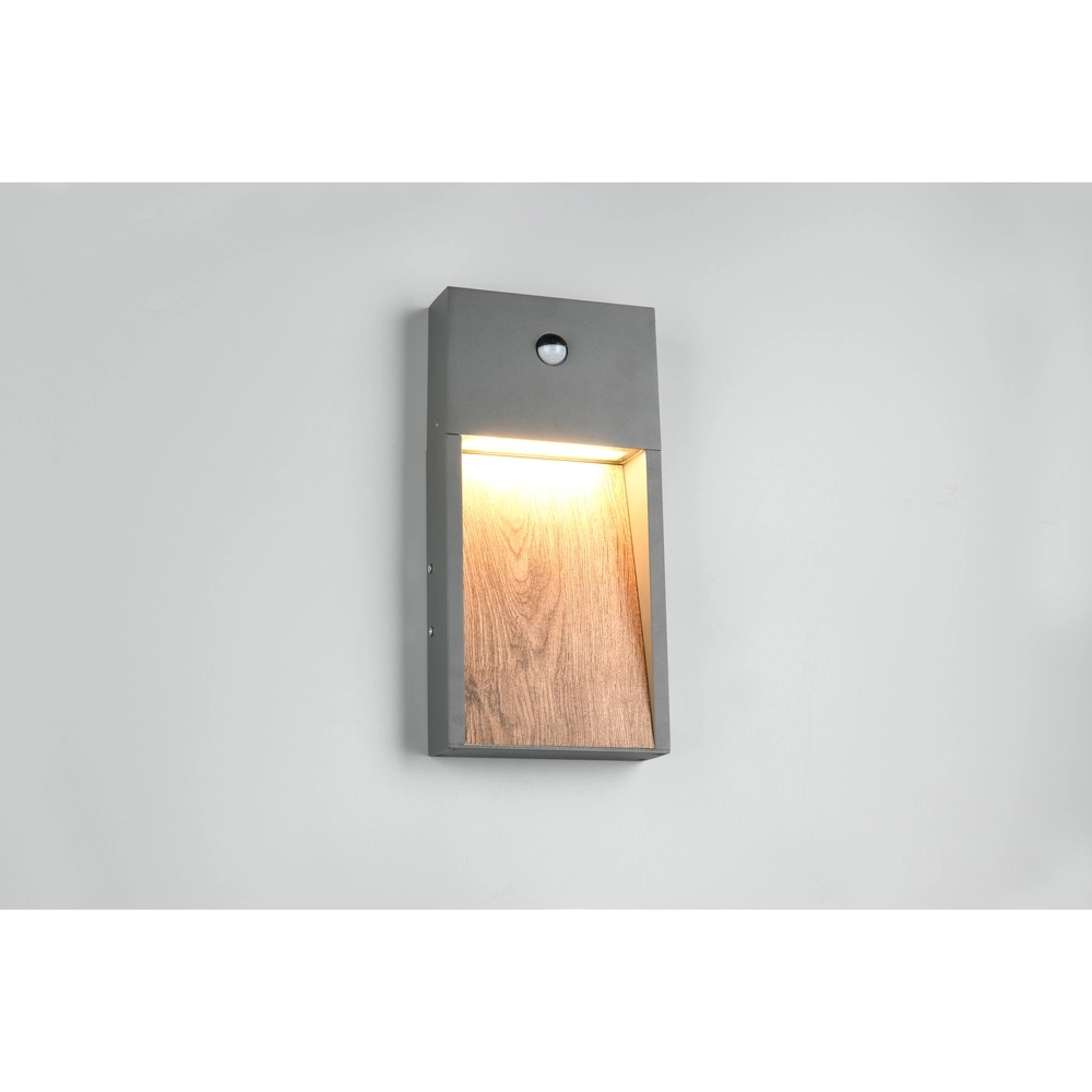Design wandlamp Salmon grijs met hout en sensor Trio 4017807603712