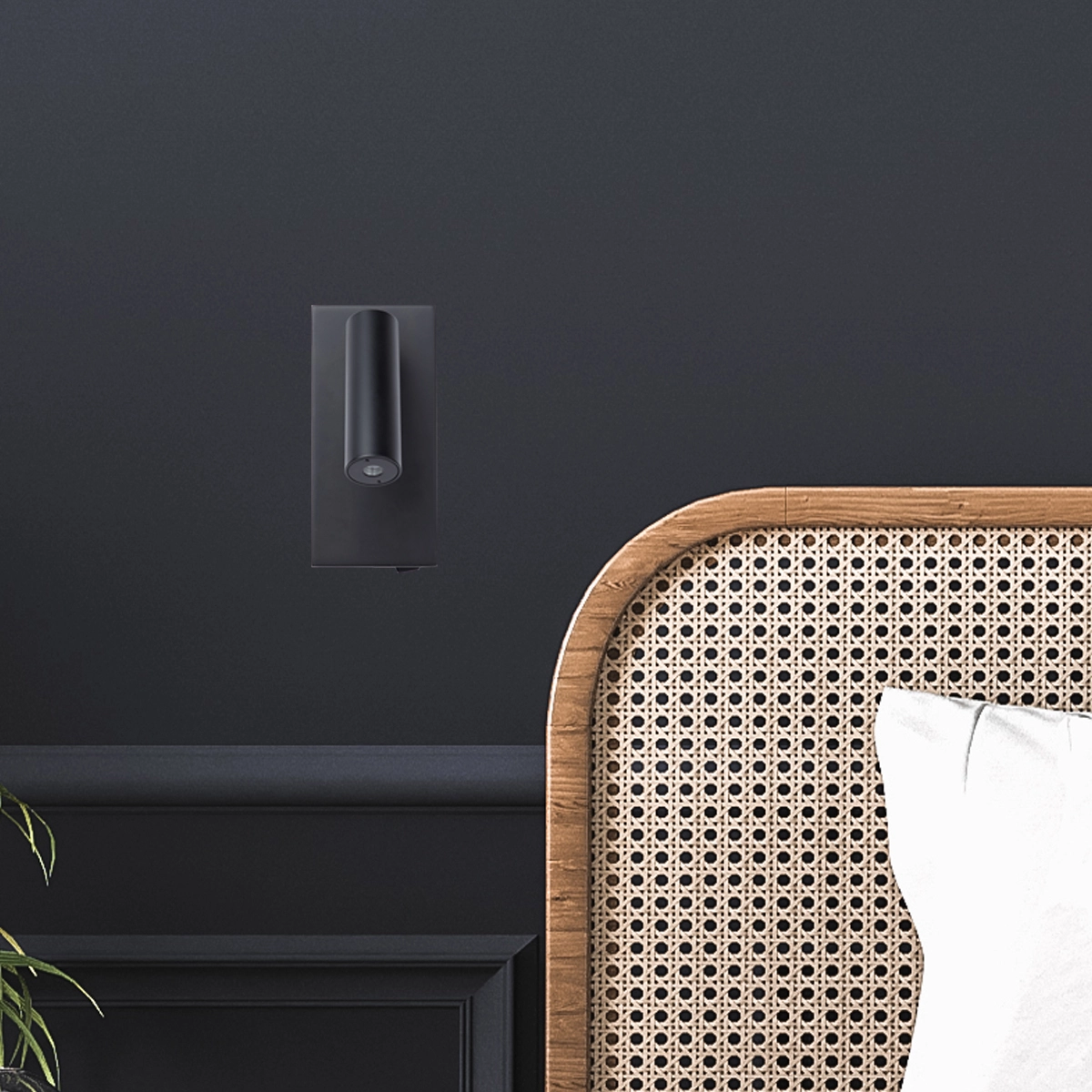 Bedlampje Victoria zwart met schakelaar Lyora 5053423308708