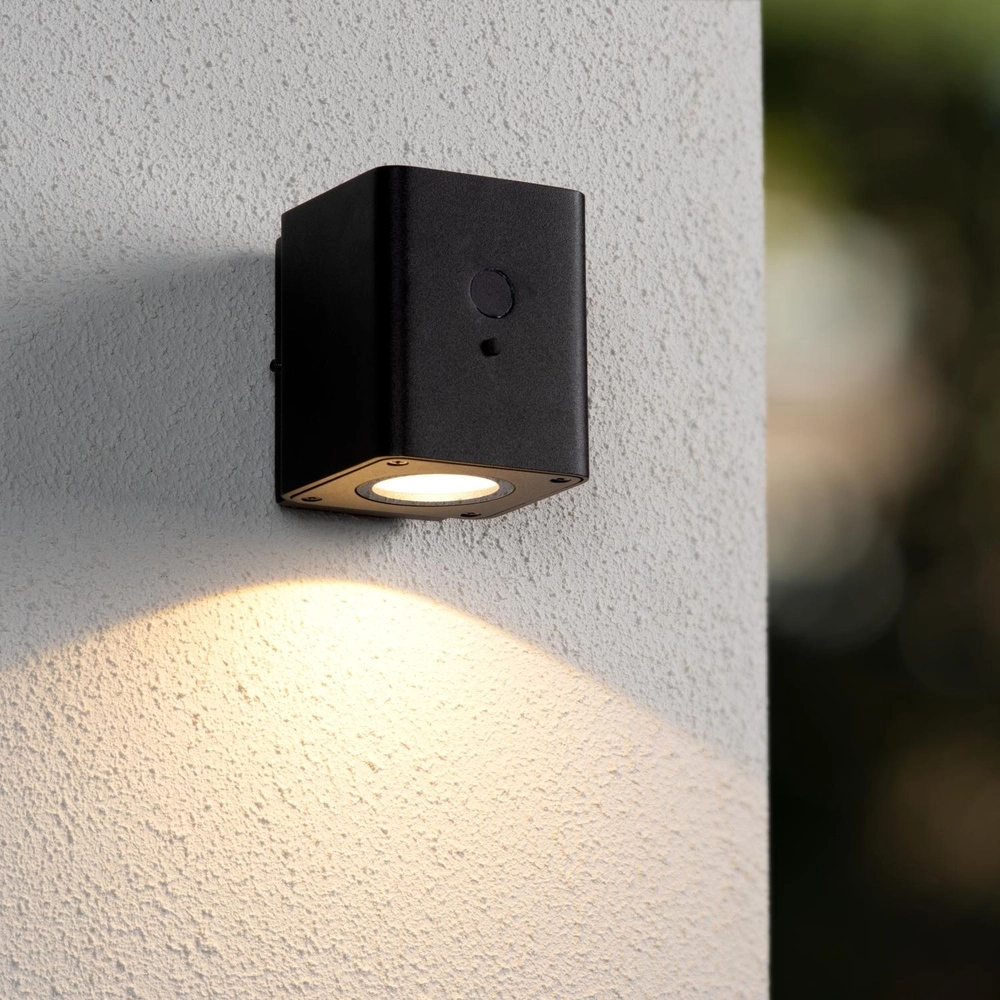 Solar wandlampje Ramin zwart Lucide 5411212152138
