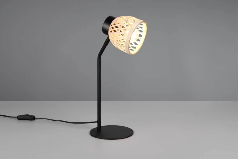 Zwarte tafellamp Laurent met crème kap Trio 4017807637571