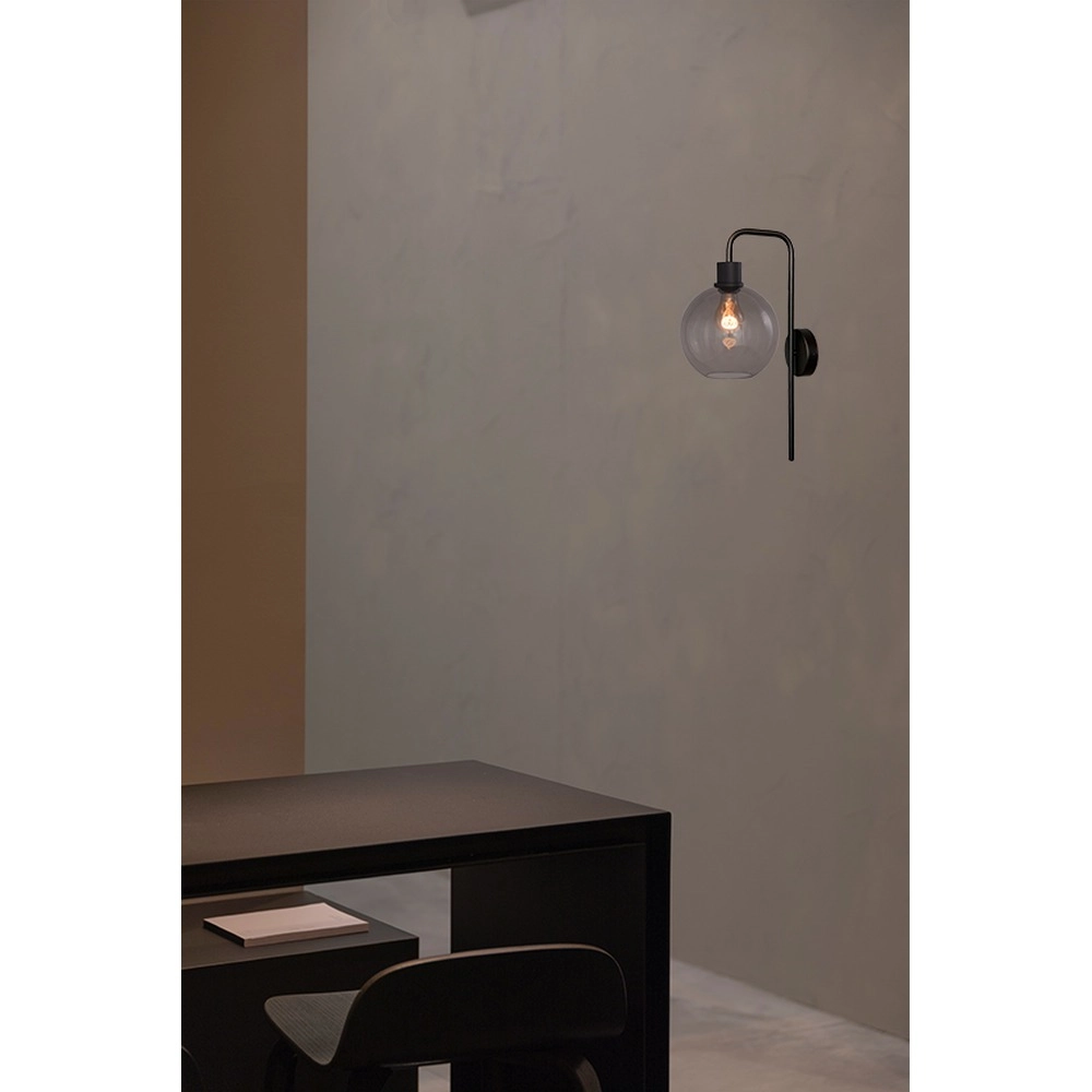 Wandlamp Lazise zwart met smoke glas Masterlight 8718121330693