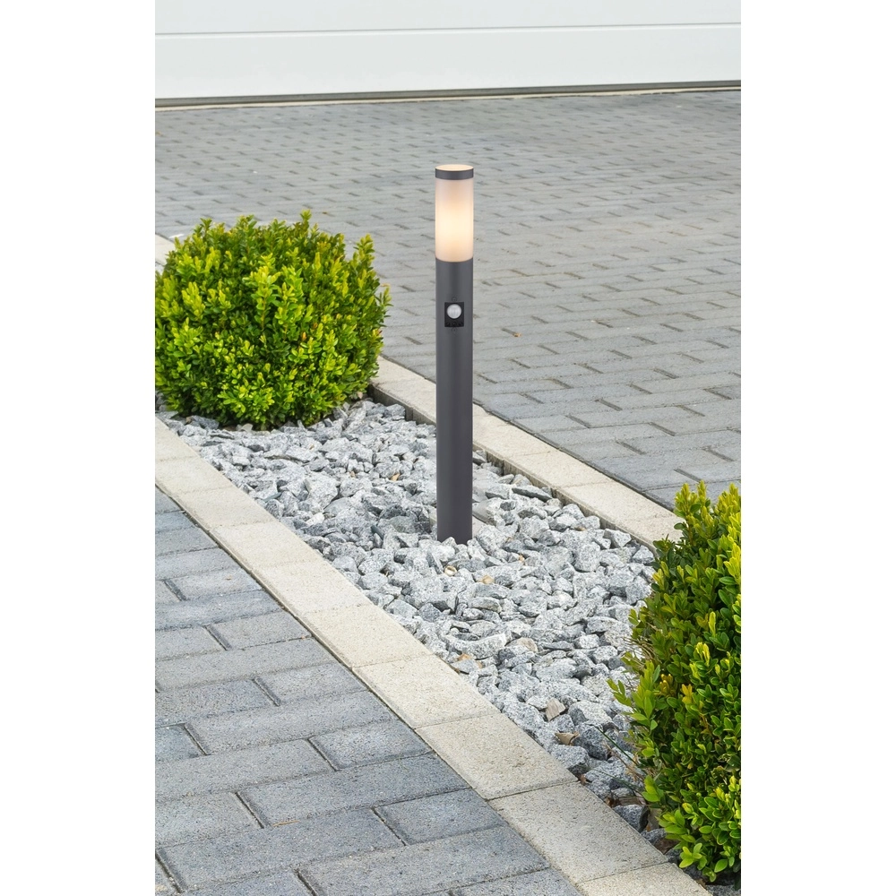 Padverlichting Boston antraciet met wit en sensor Globo 9007371427796