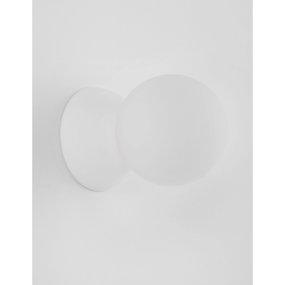 Wandlamp Zero wit Lyora 5212017427809