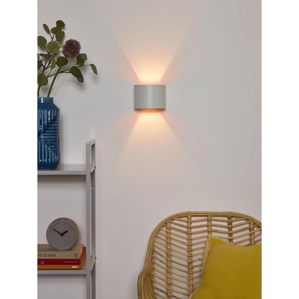 Afgeronde wandspot Xio 2700K wit Lucide 5411212091918