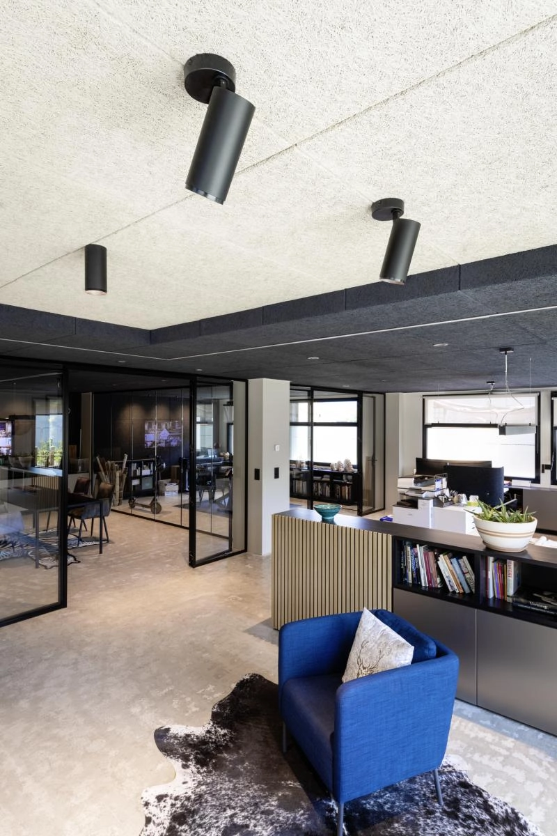 Opbouwspot Numinos XL cilinder zwart 3000K - 60gr SLV 4024163260992