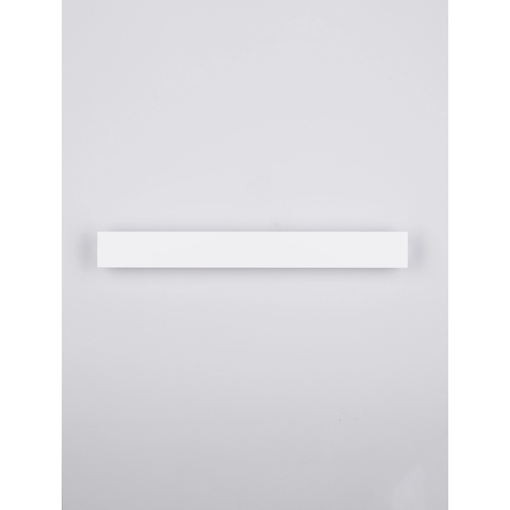 Wandlamp Path design wit 51cm Lyora 5212017450739