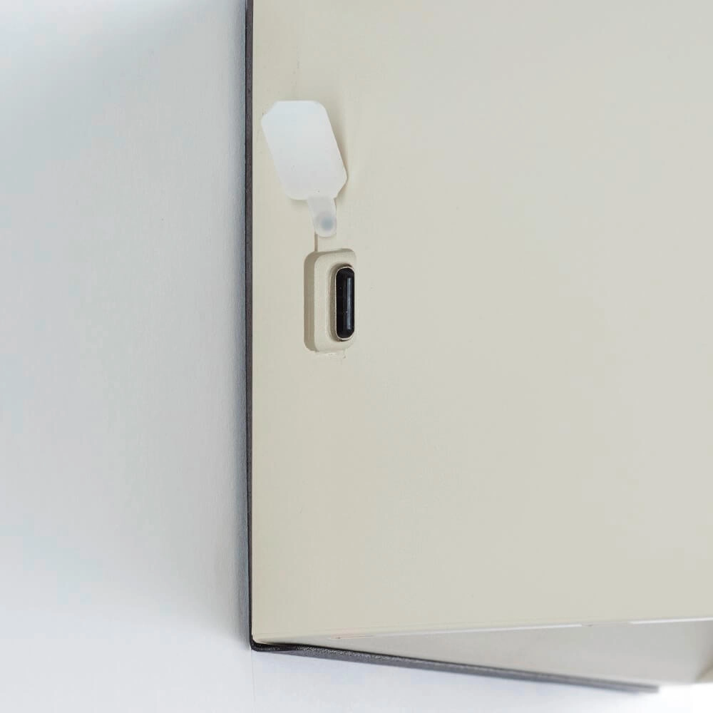 Créme opbouwspot Iseo oplaadbaar Brilliant 4004353435584