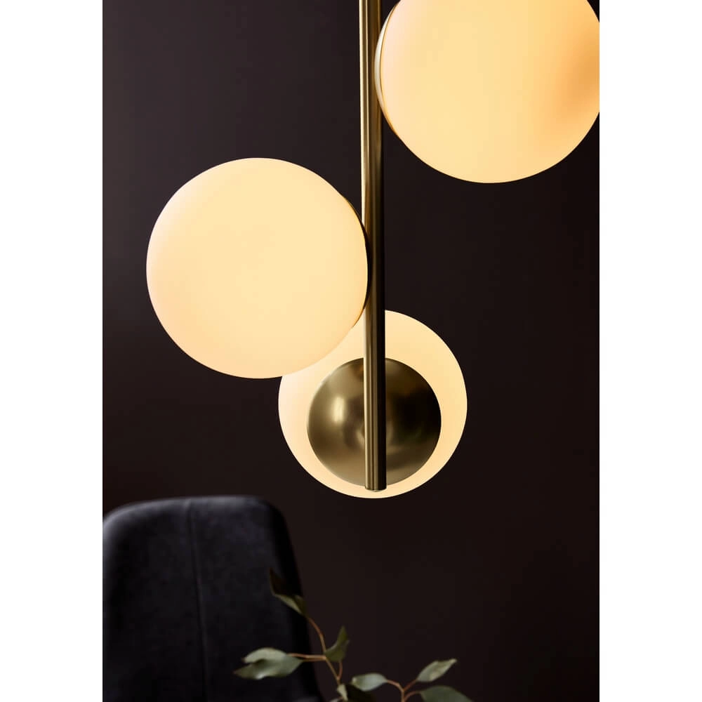 Hanglamp Lilly 3-lichts goud met witte bol Nordlux 5701581459083