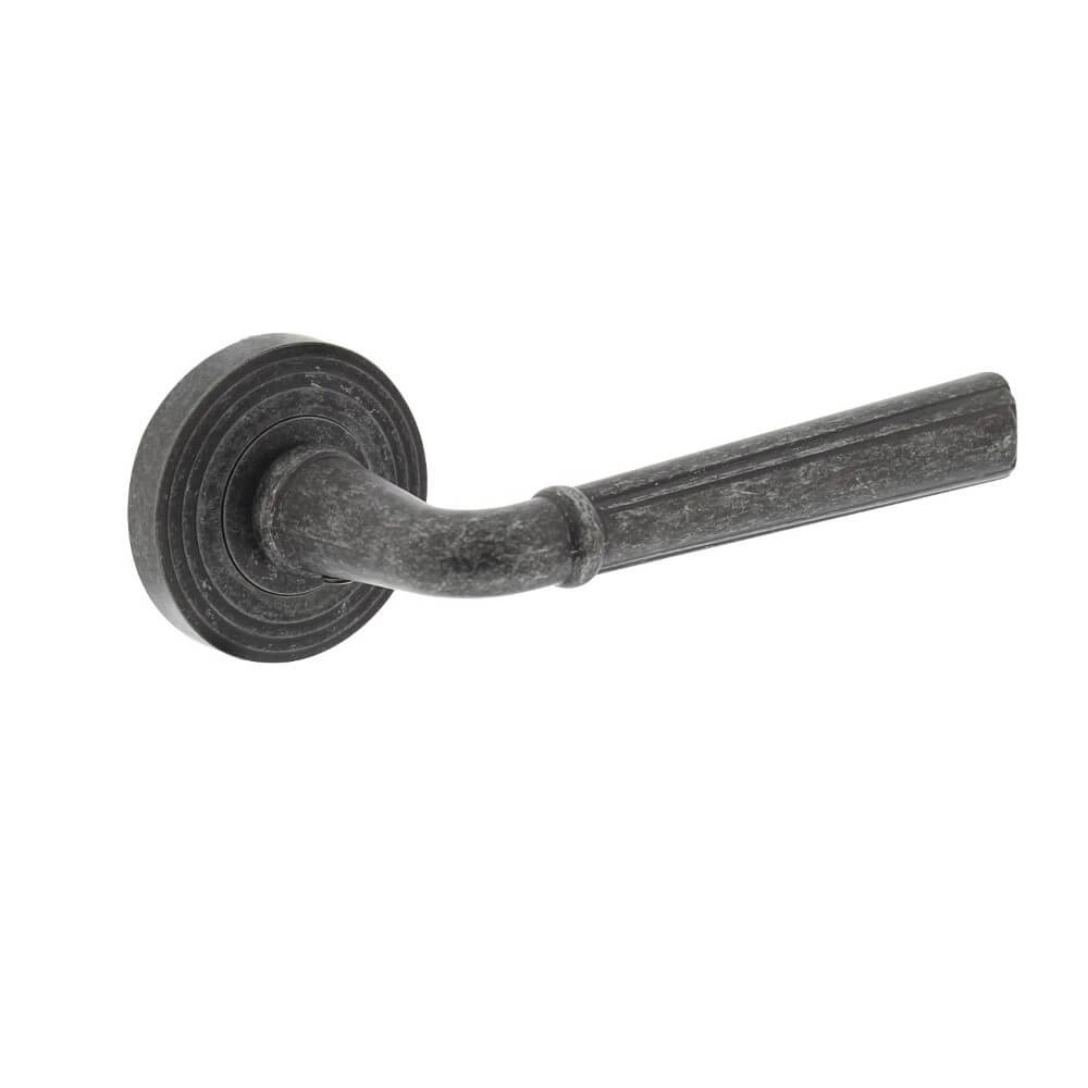 Landelijke deurklink Bellevue oud grijs Landelijke deurklink Bellevue oud grijs