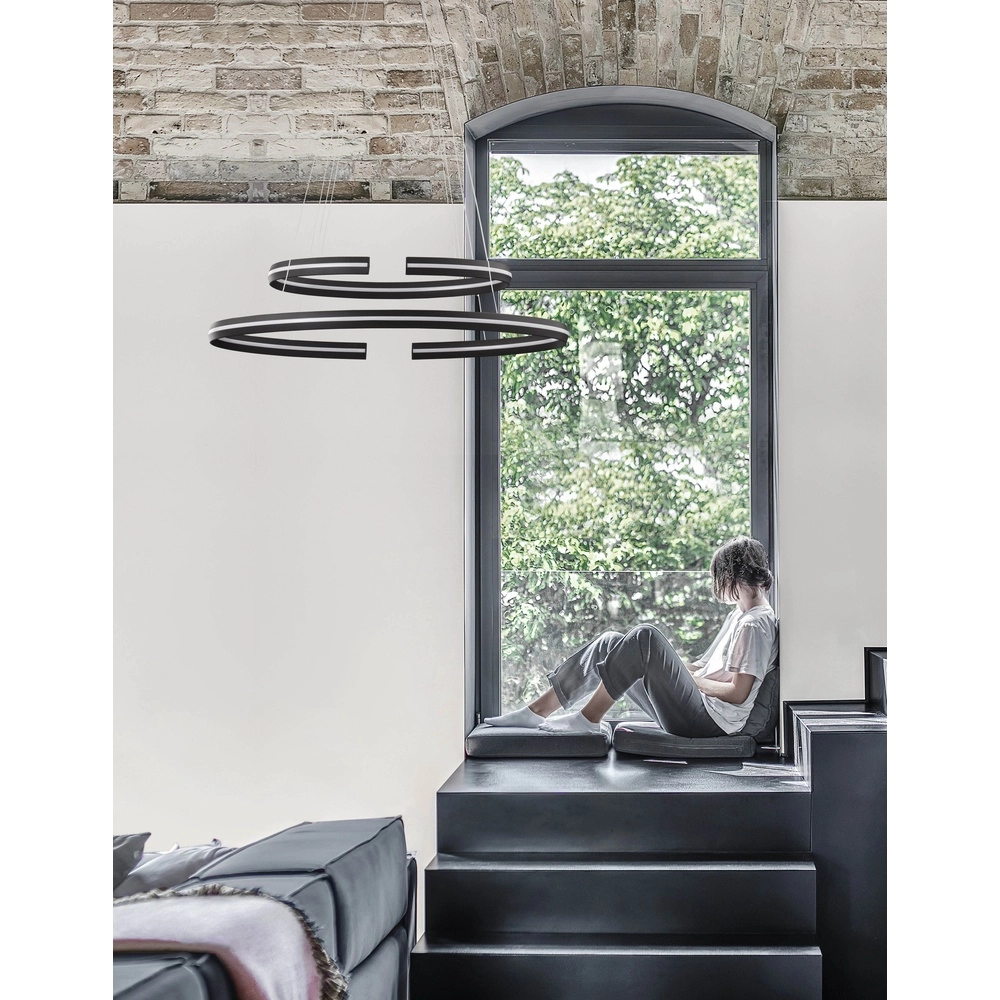 Zwarte hanglamp Torrente rond Lyora 5212017419620