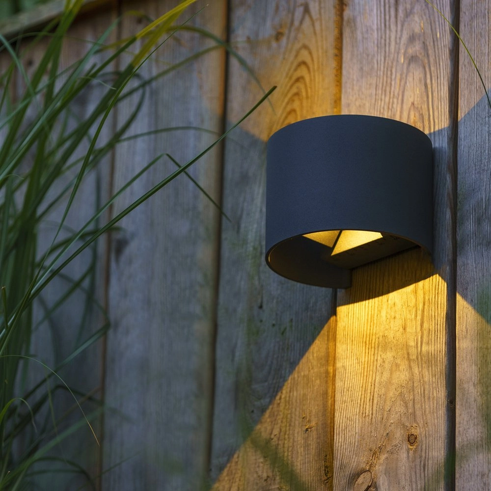 Ronde muurlamp Goura 12v GardenLights 5907800859140