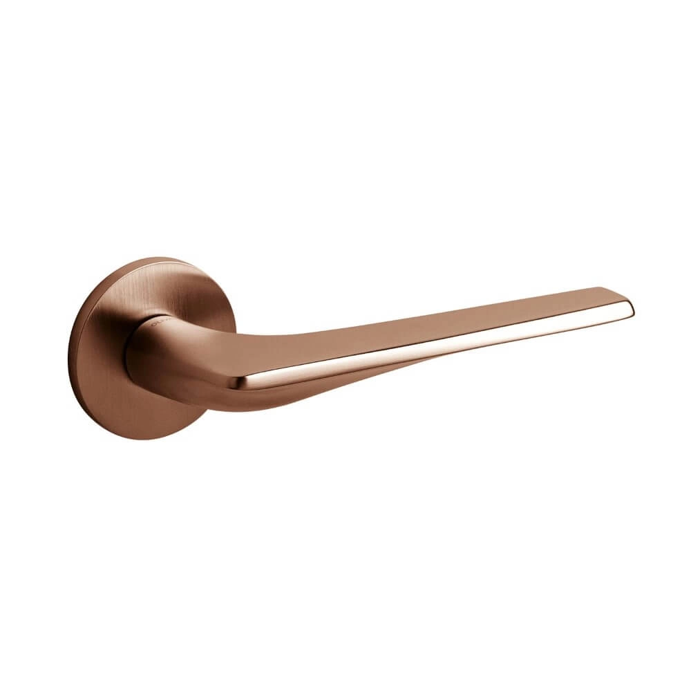 Design deurklink Twist mat koper