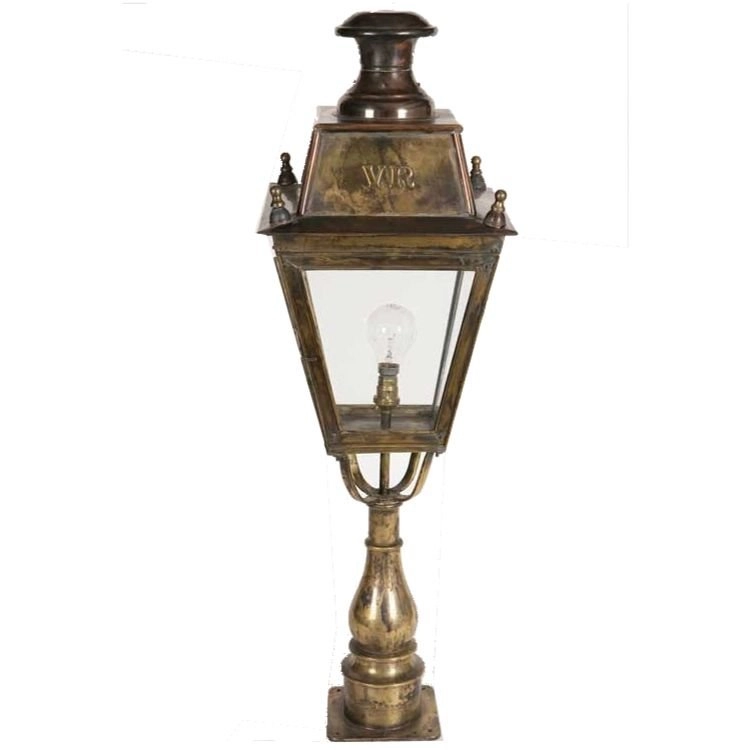 Landelijk buitenlamp Balmoral handgemaakt 87cm - gepoetst goud (PBUL) Limehouse 8716803506855