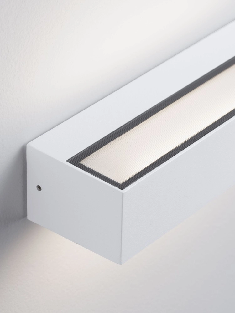 Strakke wandlamp Lane wit 22cm - 21W Lyora 5212017496775