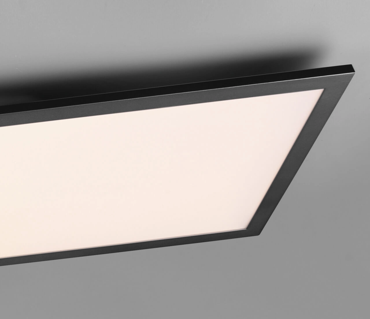 Plafonnière Alpha 120cm - 3000K zwart Trio 4017807501926