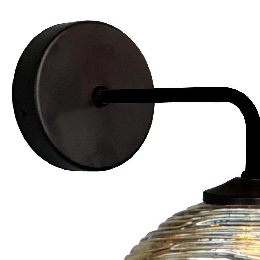 Zwarte wandlamp Quinto met gestreept glas Masterlight 8718121247687