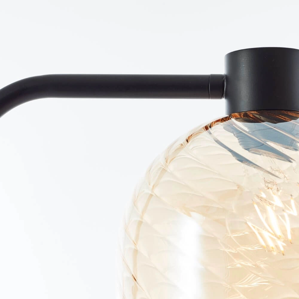 Vloerlamp Casto zwart met amber glas Brilliant 4004353446849